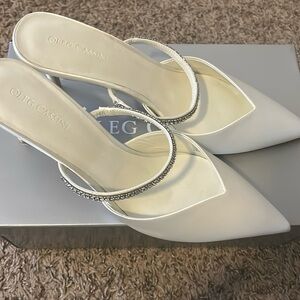 Oleg Cassini Pointed Toe Mule